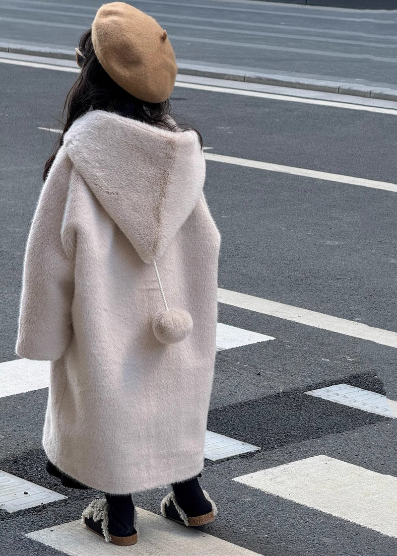 Apricot Fuzzy Ball Decorated Mink Velvet Hoodies Long Coats Winter Tg021