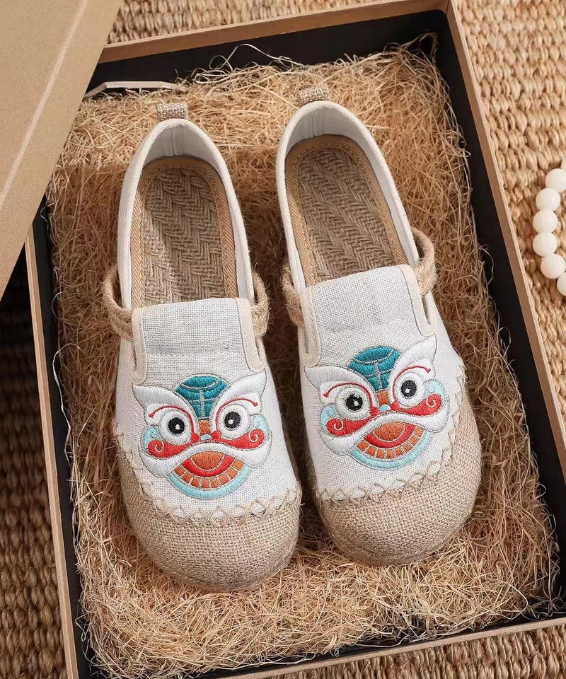 Black Comfy Embroidery Flat Feet Shoes Xc1044