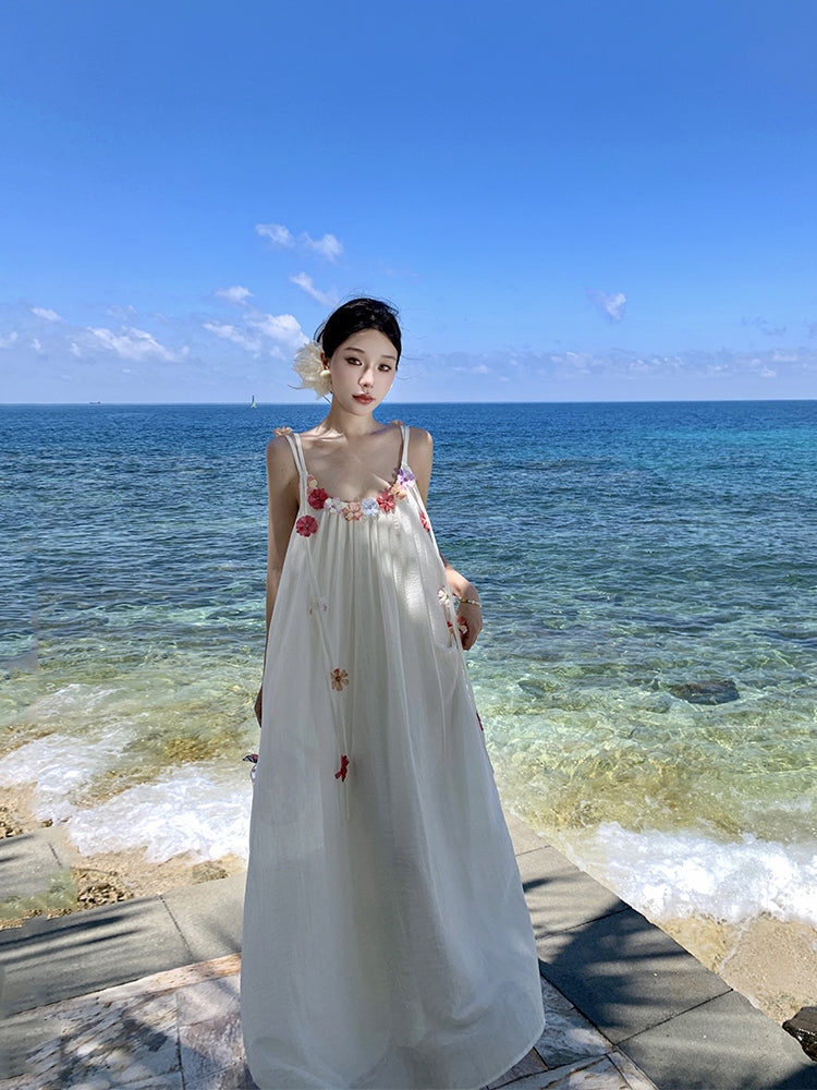 Maxi Dress Ethereal Loose-fit Beach Getaway Outfit