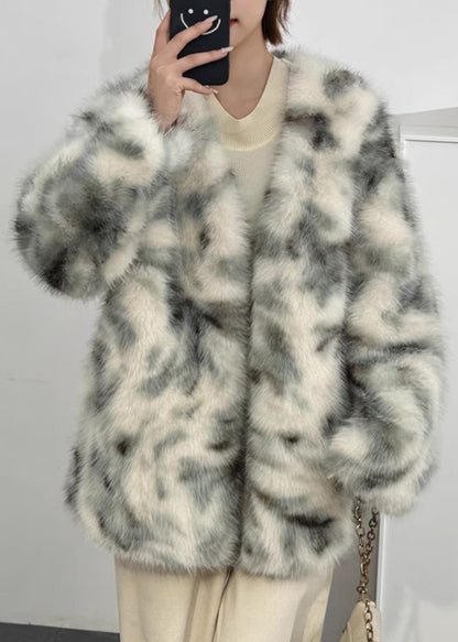 Boutique Green V Neck Print Leather and Fur Coats Winter Rd004
