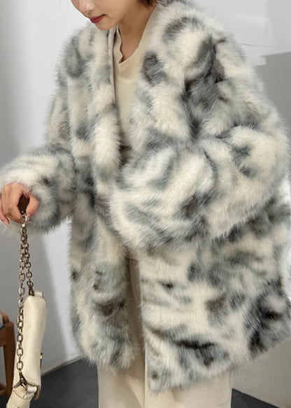 Boutique Green V Neck Print Leather and Fur Coats Winter Rd004