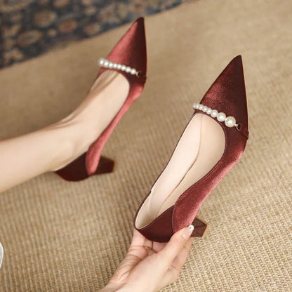 New Pearl Embellished Korean Highs Shal Mouth Thick Shoes Low Heel Pumps