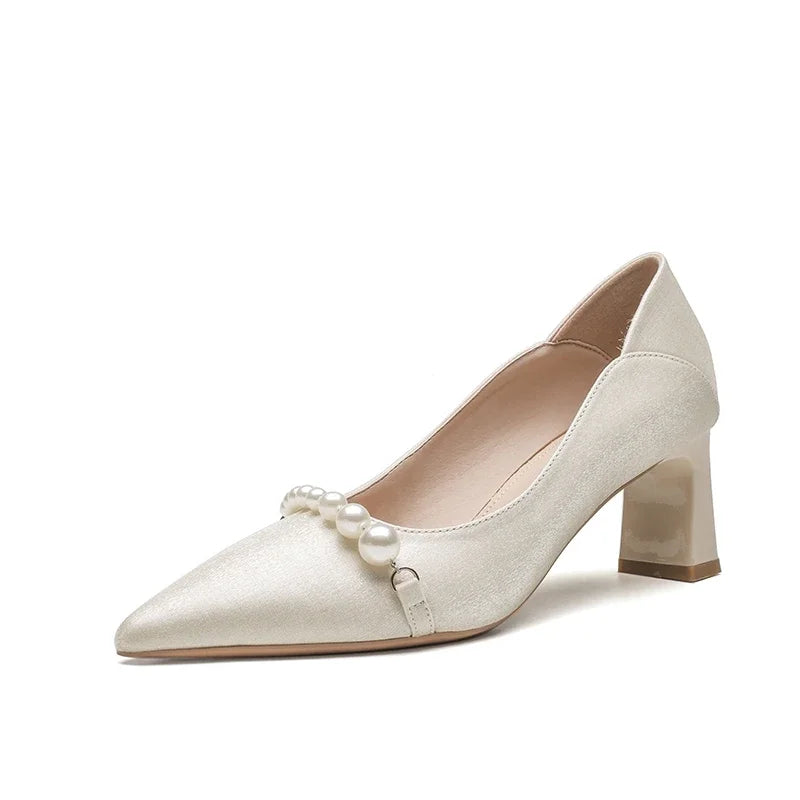 New Pearl Embellished Korean Highs Shal Mouth Thick Shoes Low Heel Pumps
