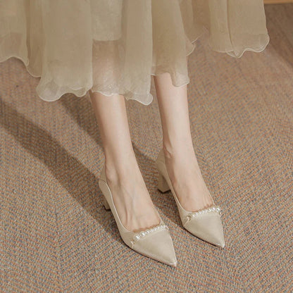 New Pearl Embellished Korean Highs Shal Mouth Thick Shoes Low Heel Pumps