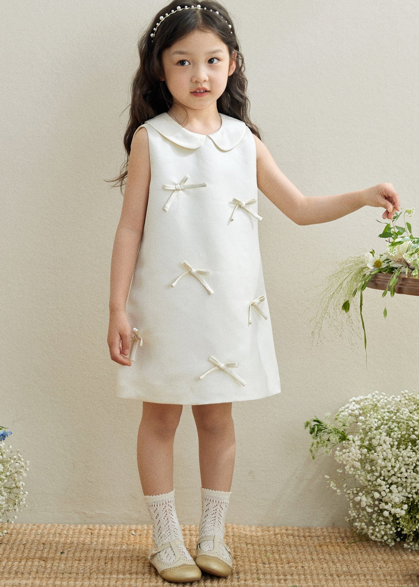 Brief White Peter Pan Collar Bow Kids Long Dresses Sleeveless Qv003
