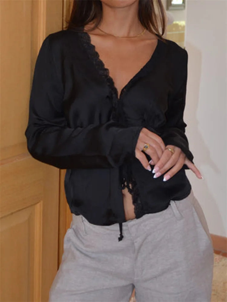 Lace Trim V-neck Tie-up Blouse