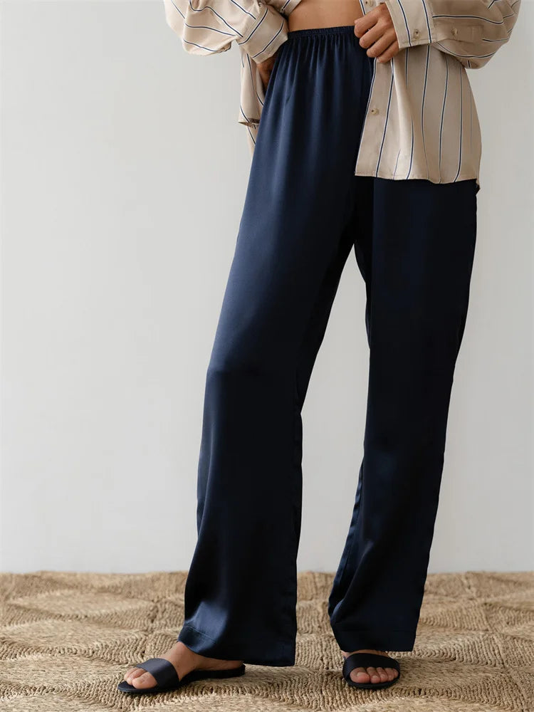 Color Lounge Elastic Waist Pull-on Pant