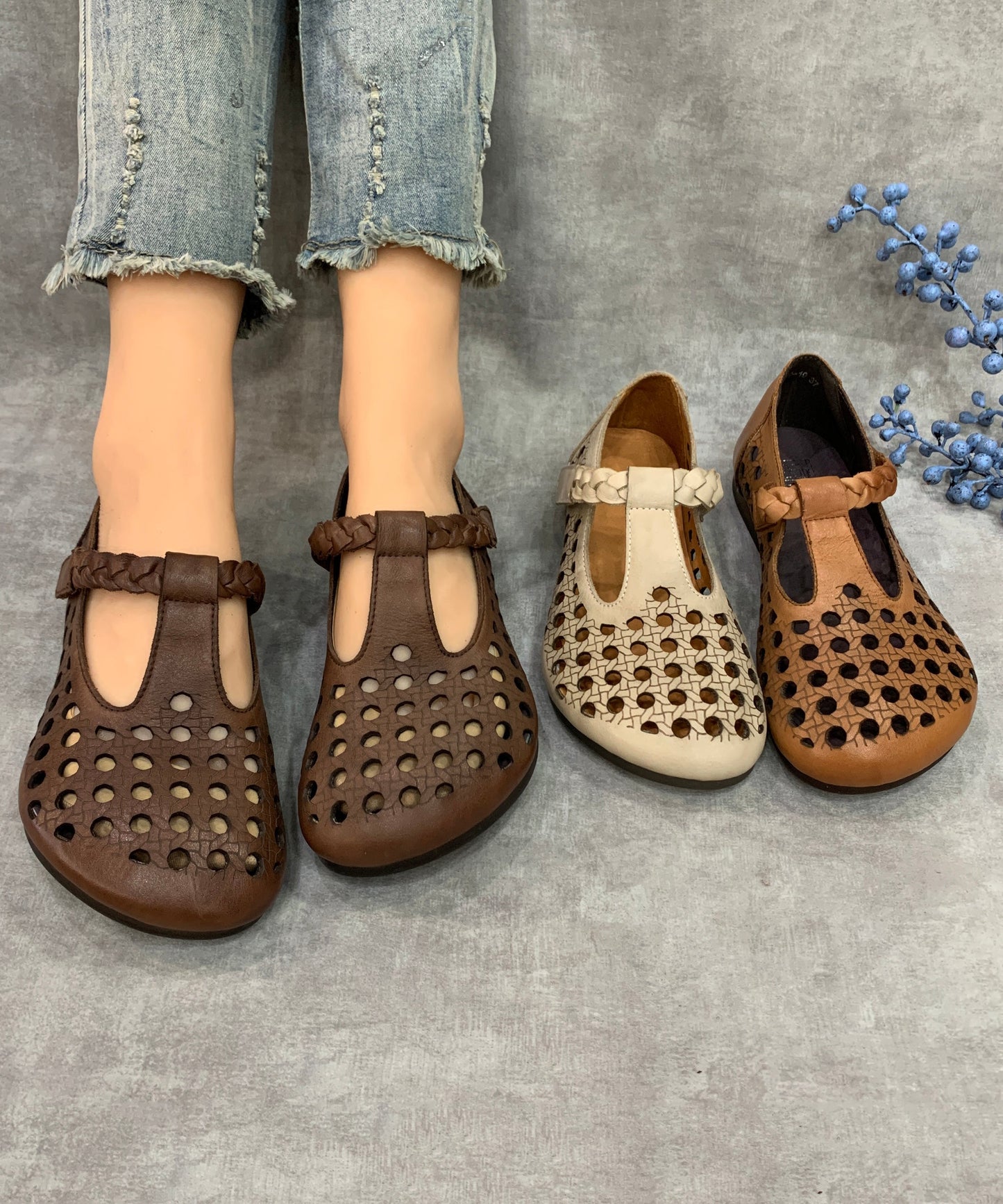 Comfy Coffee Flat Shoes Hollow Out Cowhide Leather Rt1019