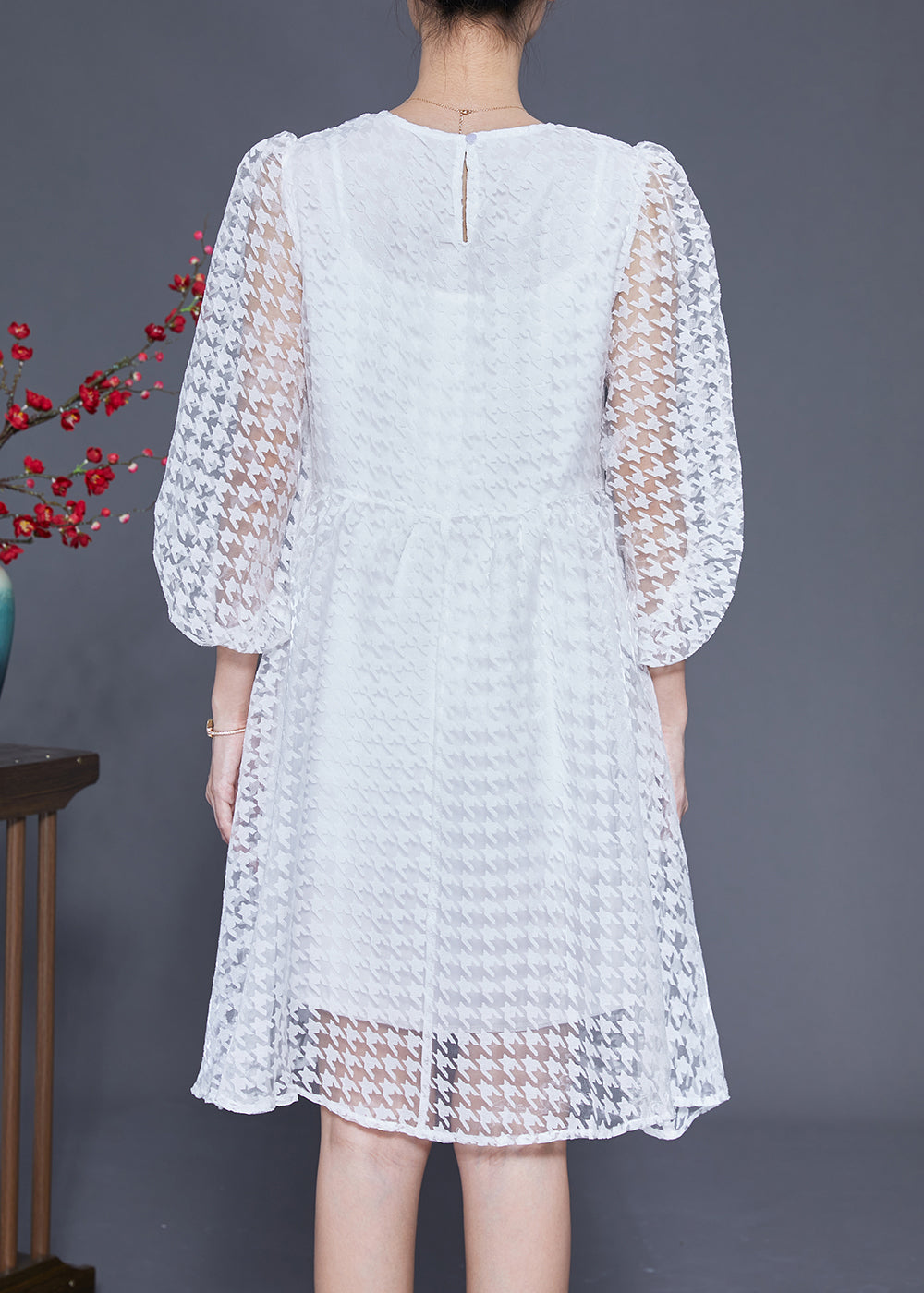 White Hollow Out Exra Large Hem Tulle Maxi Dress Puff Sleeve Ly1844