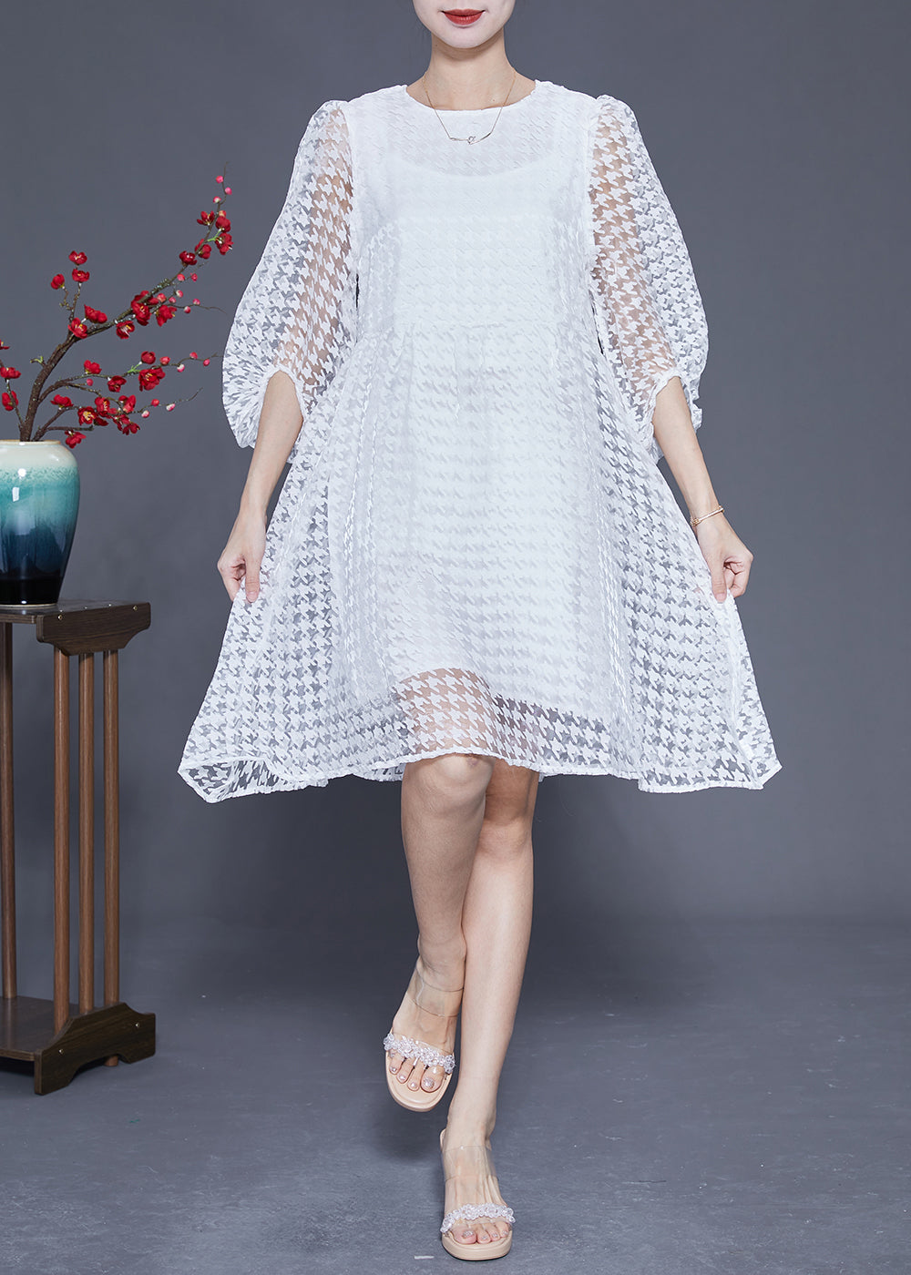 White Hollow Out Exra Large Hem Tulle Maxi Dress Puff Sleeve Ly1844