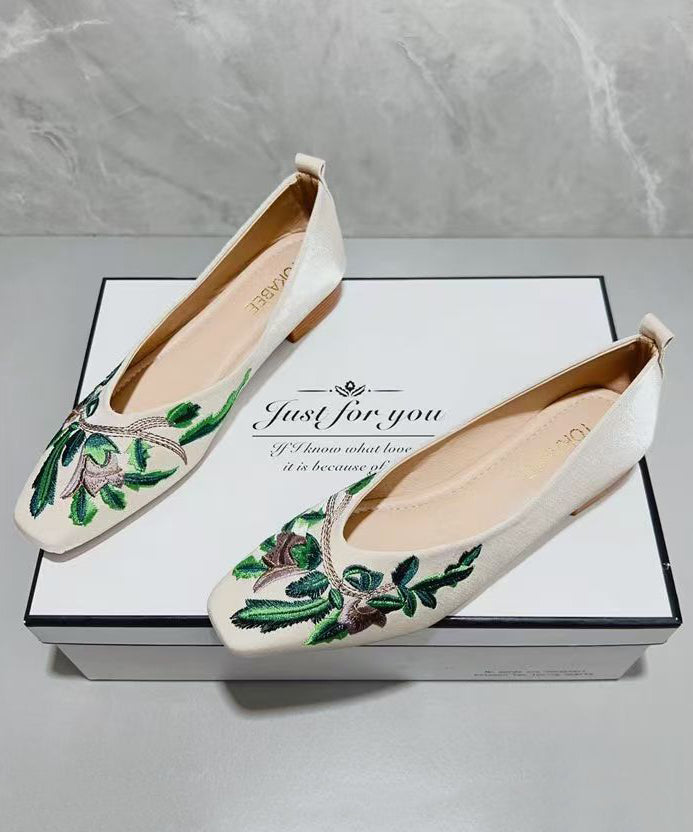 Feet Green Light Shoes Embroidered Splicing Comfortable Flat