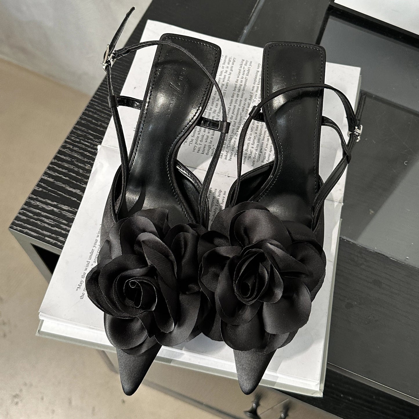 Buckle Strap Pointed Toe Thin Wedding Designer Dress Mule Shoes Low Heel Pumps