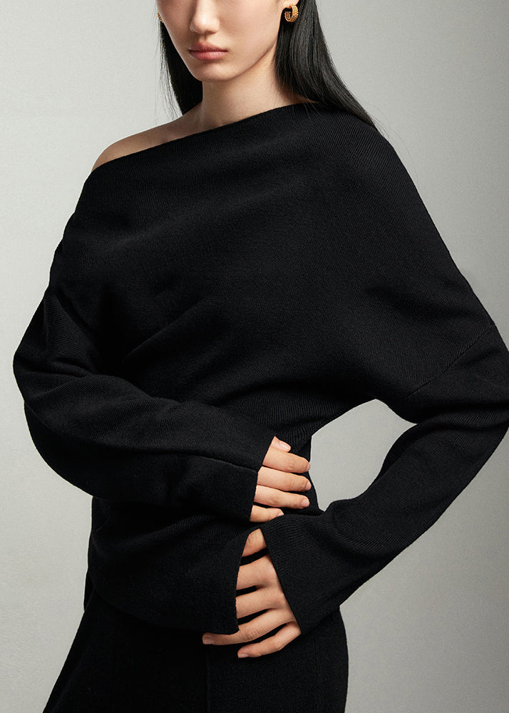 Black Slash Neck Woolen Sweaters Batwing Sleeve We001