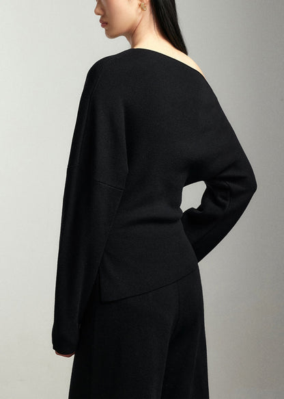 Black Slash Neck Woolen Sweaters Batwing Sleeve We001