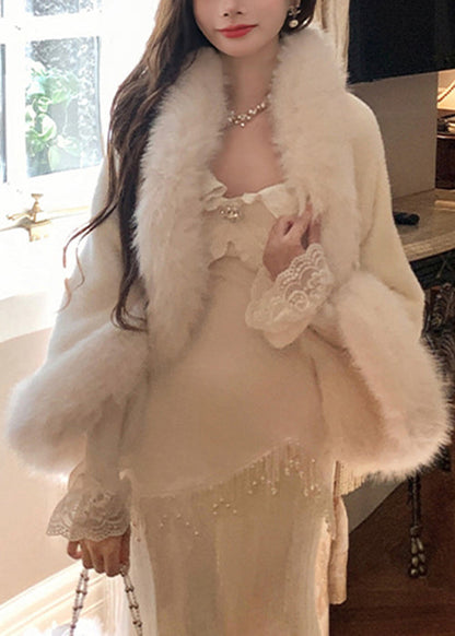 White Fur Collar Coat and Dress Fluffy Two Pieces Set Flare Sleeve Yw004