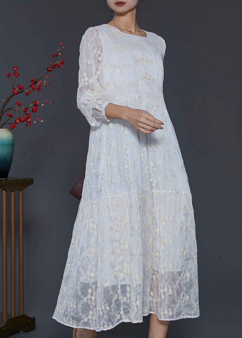 Fine White Square Colla Embroidered Silk Long Dress Spring Sd1105