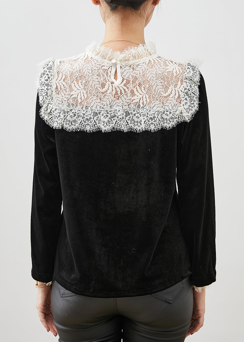 Fitted Black Lace Patchwork Silm Fit Velour Blouses Spring Yu1057