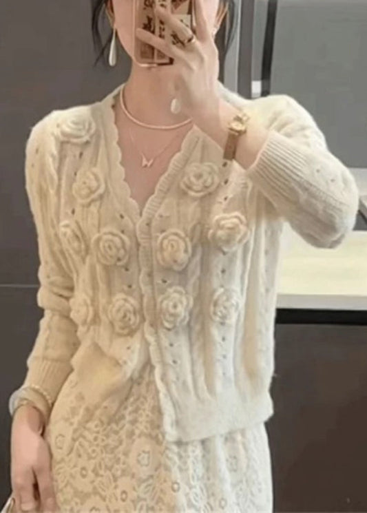Beige V Neck Hollow Out Knit Cardigans Winter Wk016