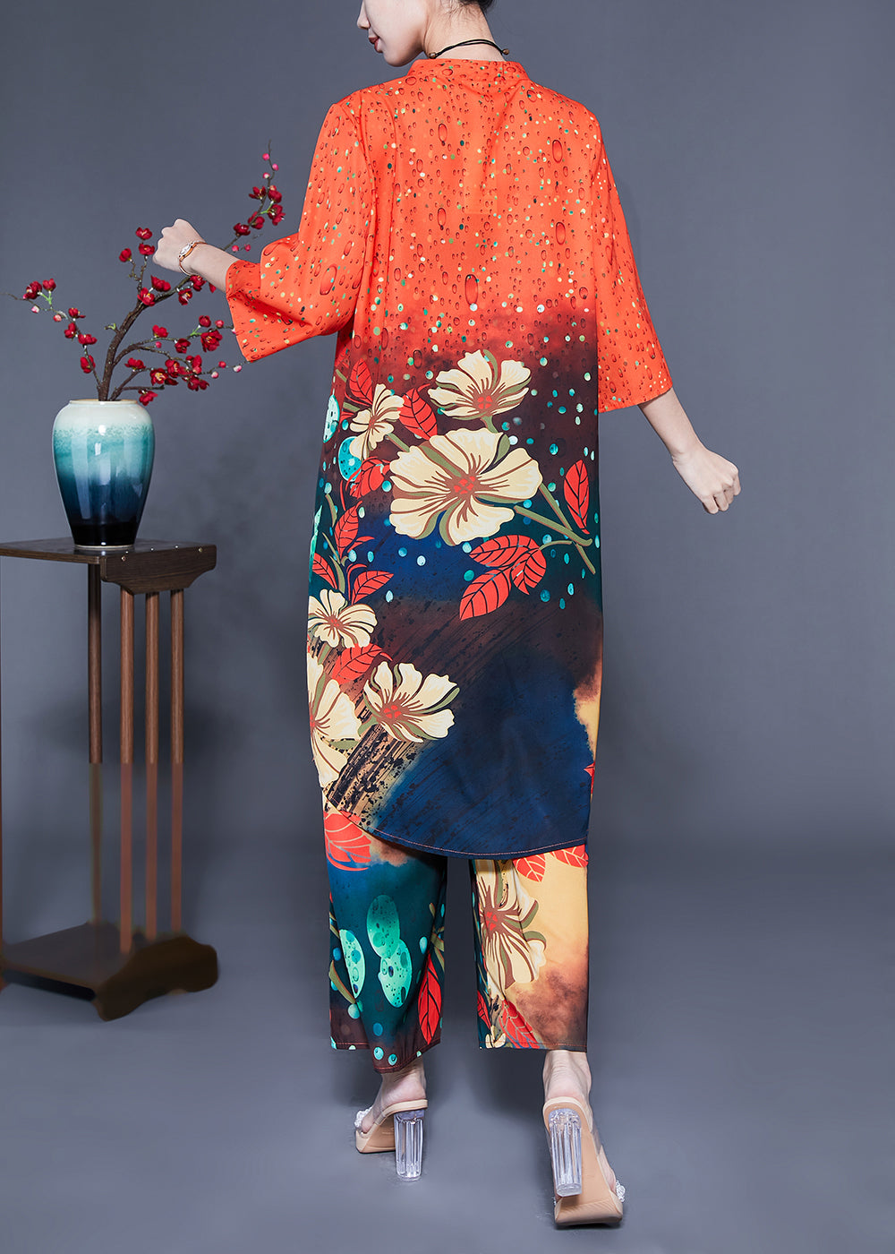 French Orange Stand Collar Oversized Print Silk Two-piece Set Bracelet Sleeve Lc0406