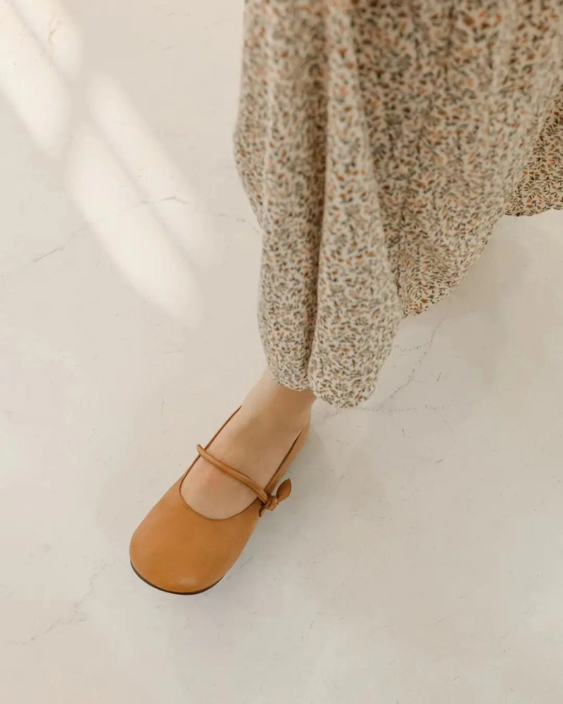 Front Strap Round Head Leather Flats