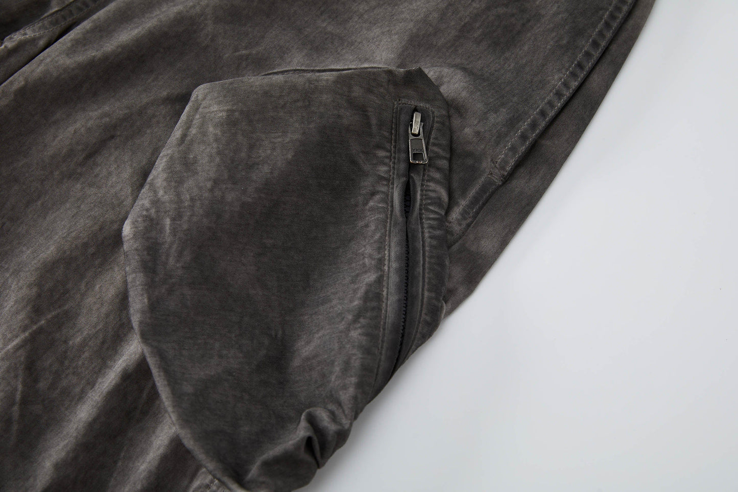 Multi-pocket Crinkled Drawstring Cargo Pants