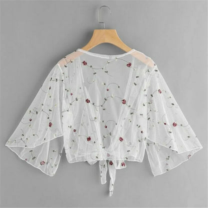 Tops and Blouses Summer Blouse Shirt Cardigan Thin Outwear Hollow Out Blouse Cover Up Blusas Femininas Elegante