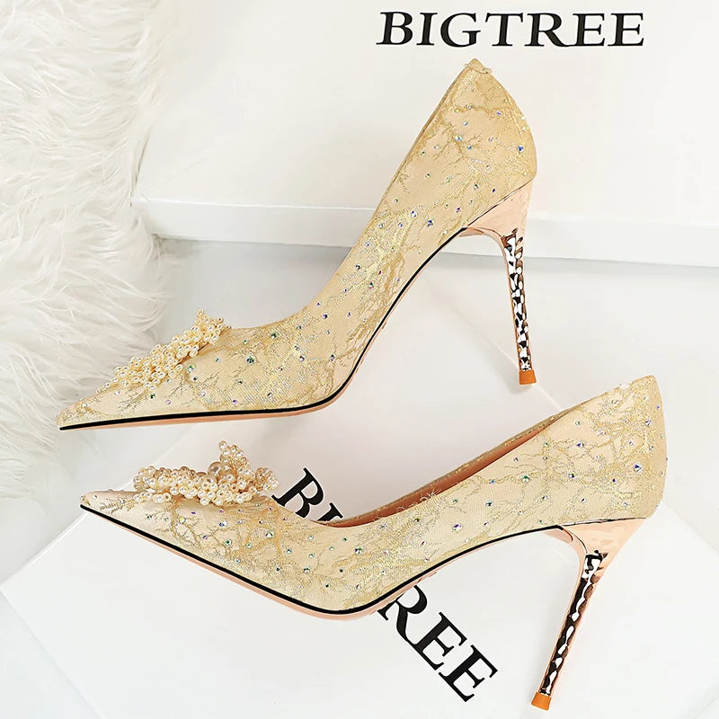Shoes Pearl Flowers Woman Pumps Rhinestone High Heels New Luxurious Heels Stiletto Large Size Pumps