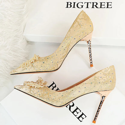 Shoes Pearl Flowers Woman Pumps Rhinestone High Heels New Luxurious Heels Stiletto Large Size Pumps