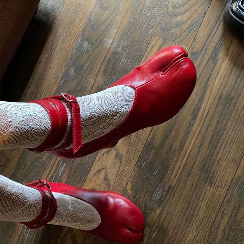 New Spring Split Toe Pumps Chunky Round Ankle Strap Buckle High Heels Red Leather Brand Design Winter Shoes