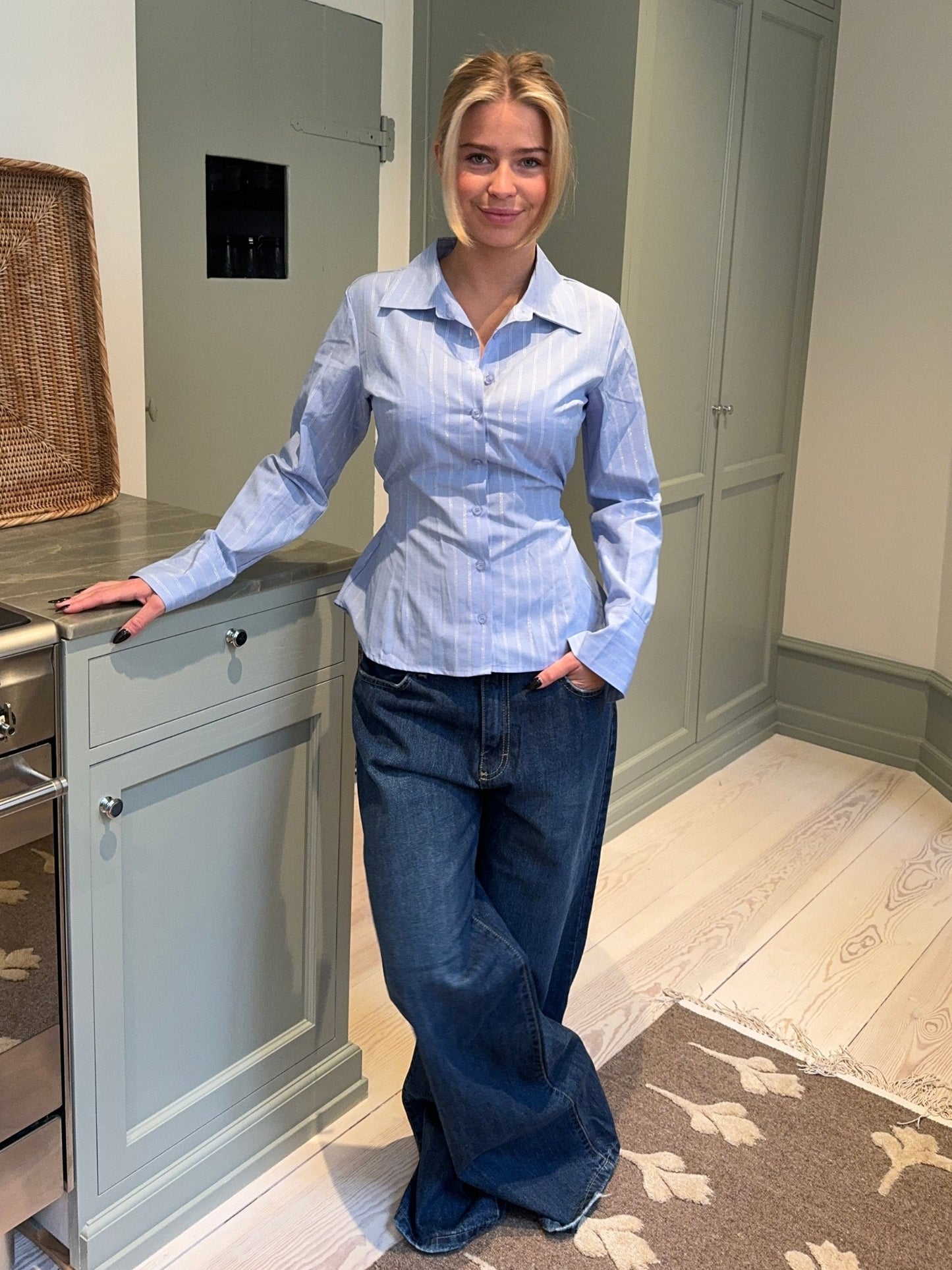 Louise Blouse