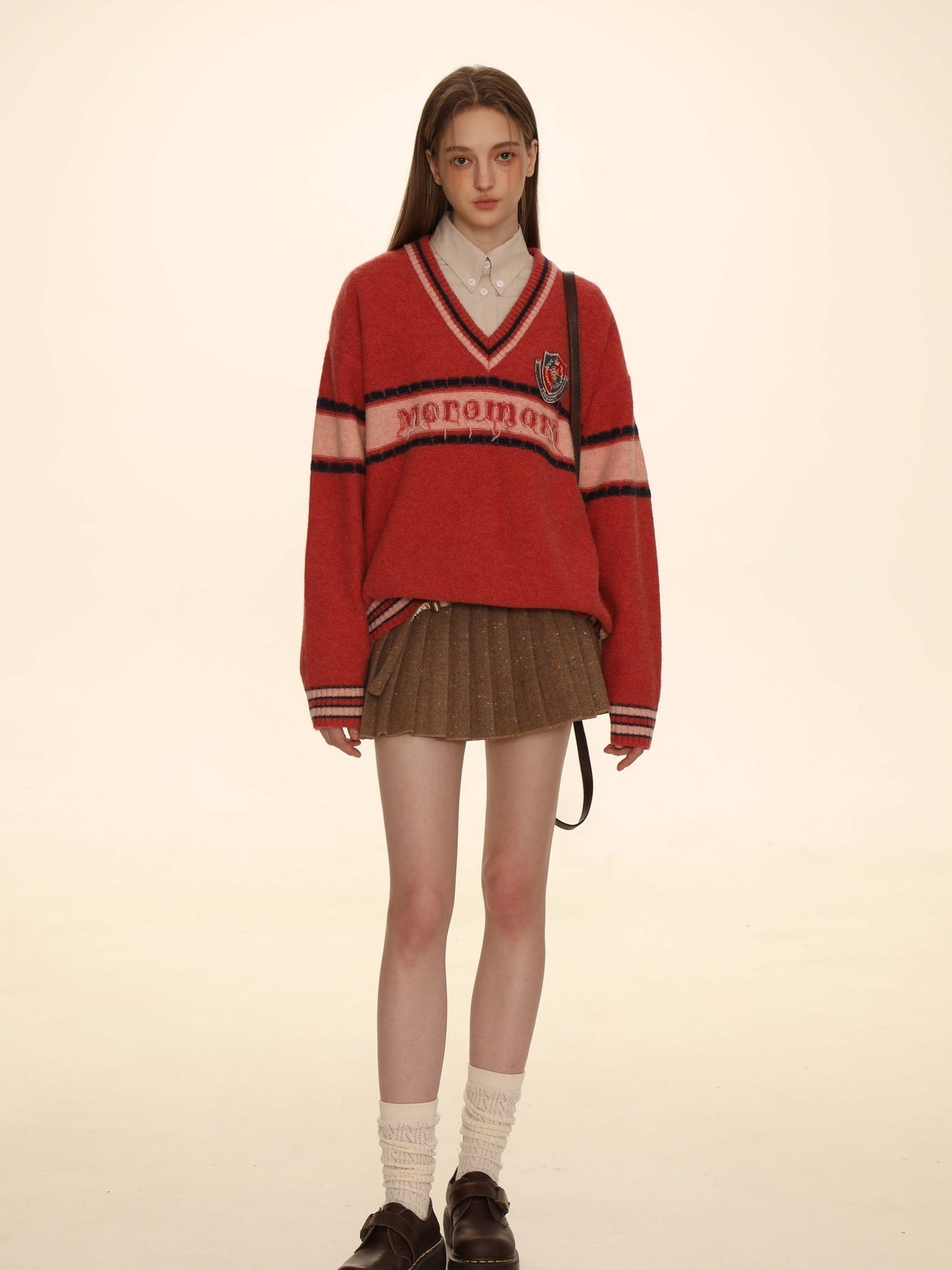 Retro Border Knit V-neck Sweater