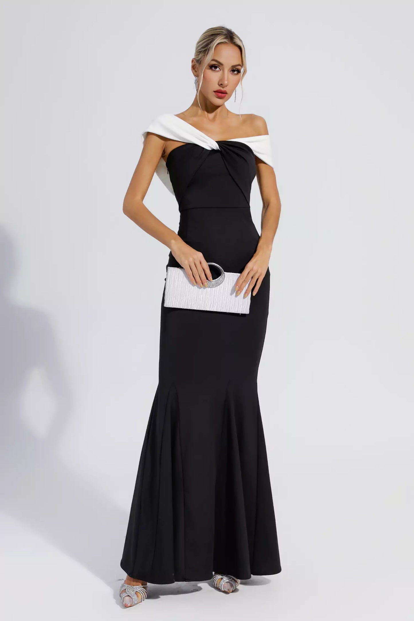 Kaitlyn Black Off-shoulder Mermaid Maxi Dress