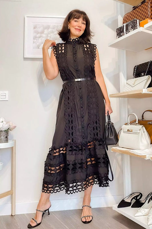 Kennedi Sleeveless Hollow Maxi Dress-black