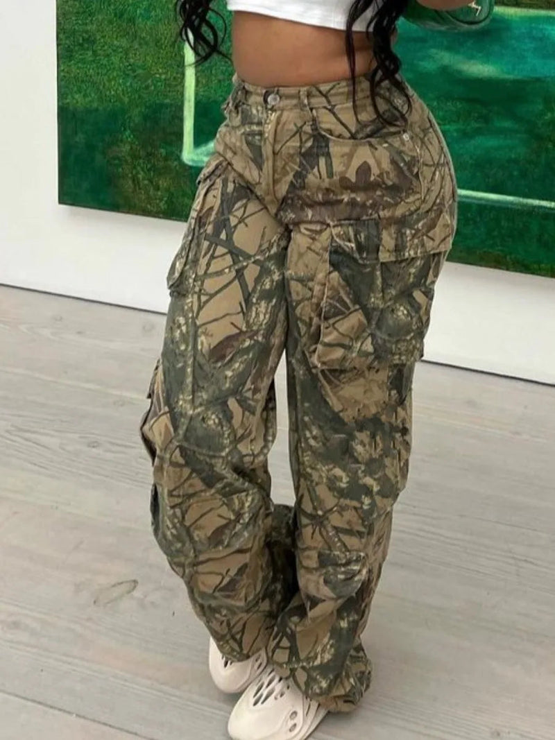 Loose-fit Camo Cargo Sweatpants