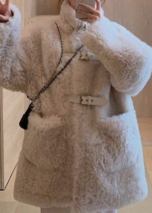 Loose Beige Stand Collar Pockets Teddy Faux Fur Coat Spring Yw037