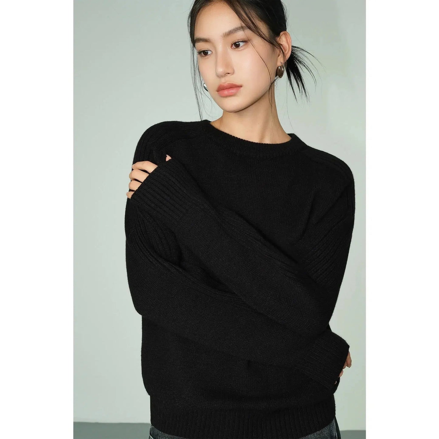Basic Crew Neck Sweater