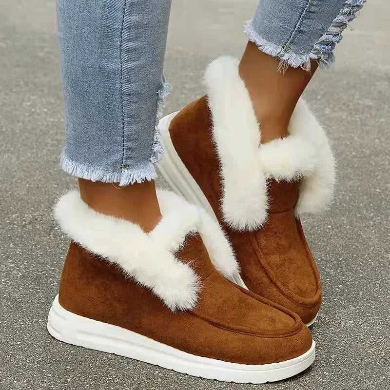 New Slip on Comfortable Ankle Boots Winter Warm Plush Fur Snow Boots Suede Shoesfemale Footwear Botas Femininas