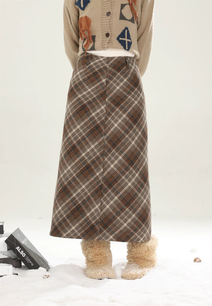High-waisted Plaid Skirt