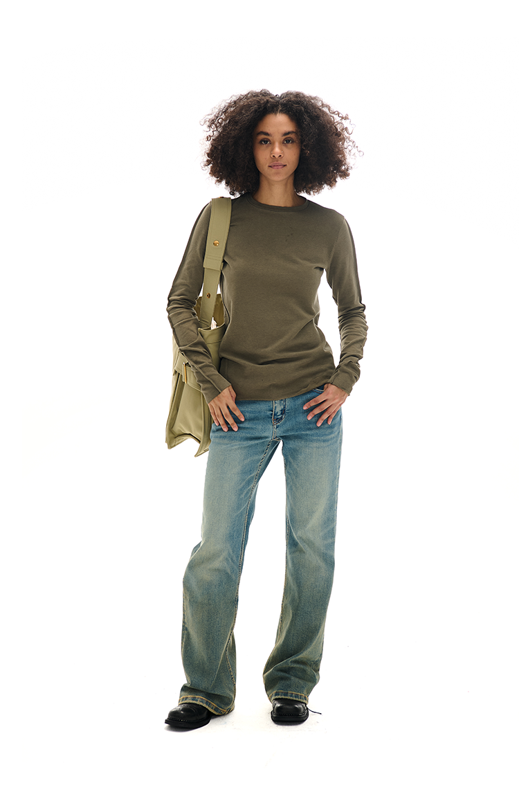 Round Neck Slim Fit Long Sleeve T-shirt