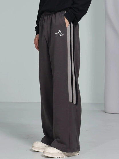 Sweatpants With Bootcut and Stripes