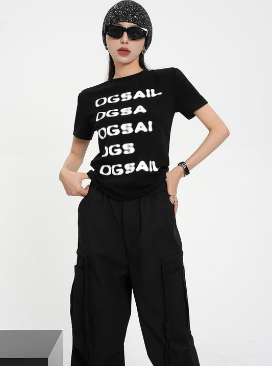 Graphic Logo Tee - Short Sleeve Crew Neck T-shirt
