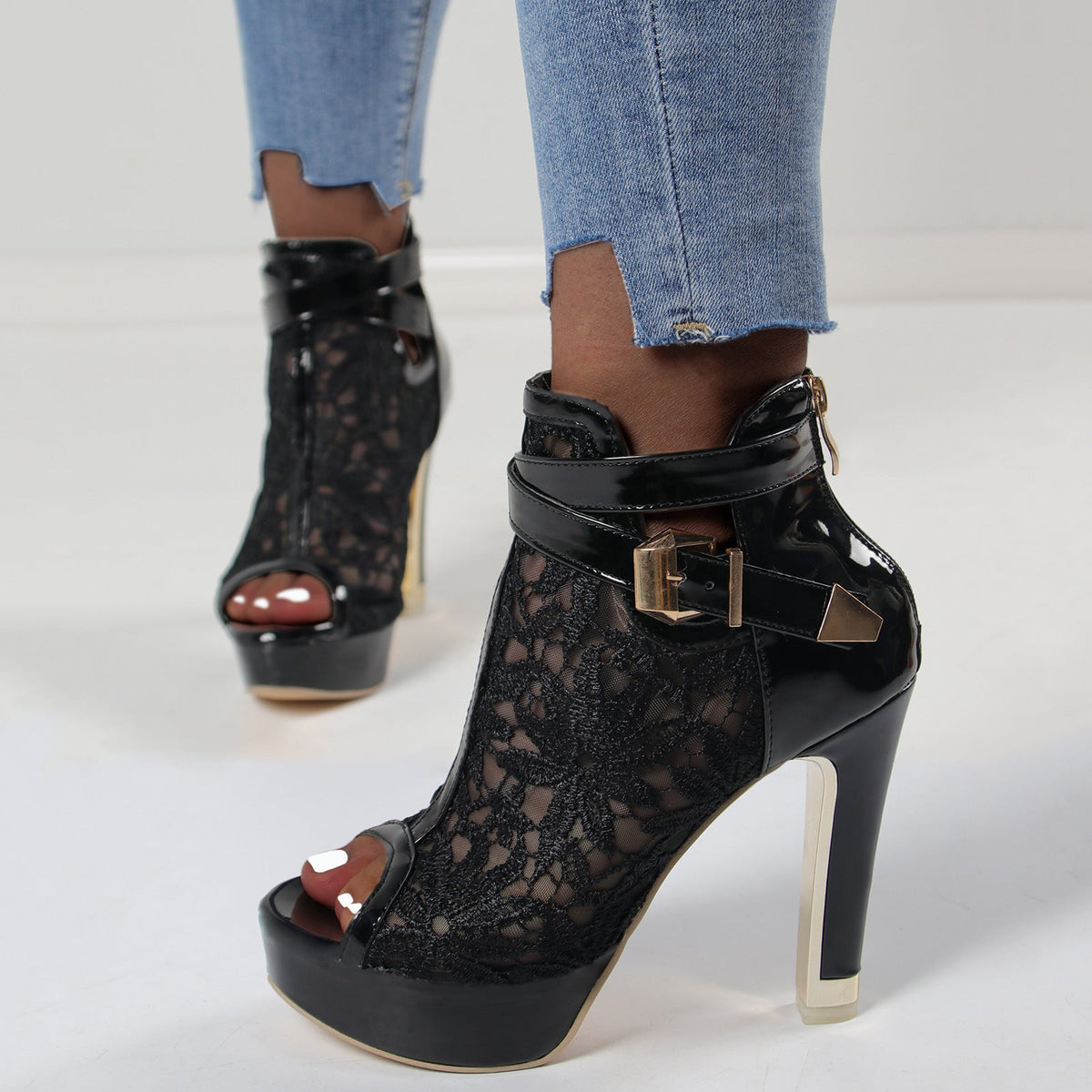 Comfortable Orthopedic Sandals for Daily Wear