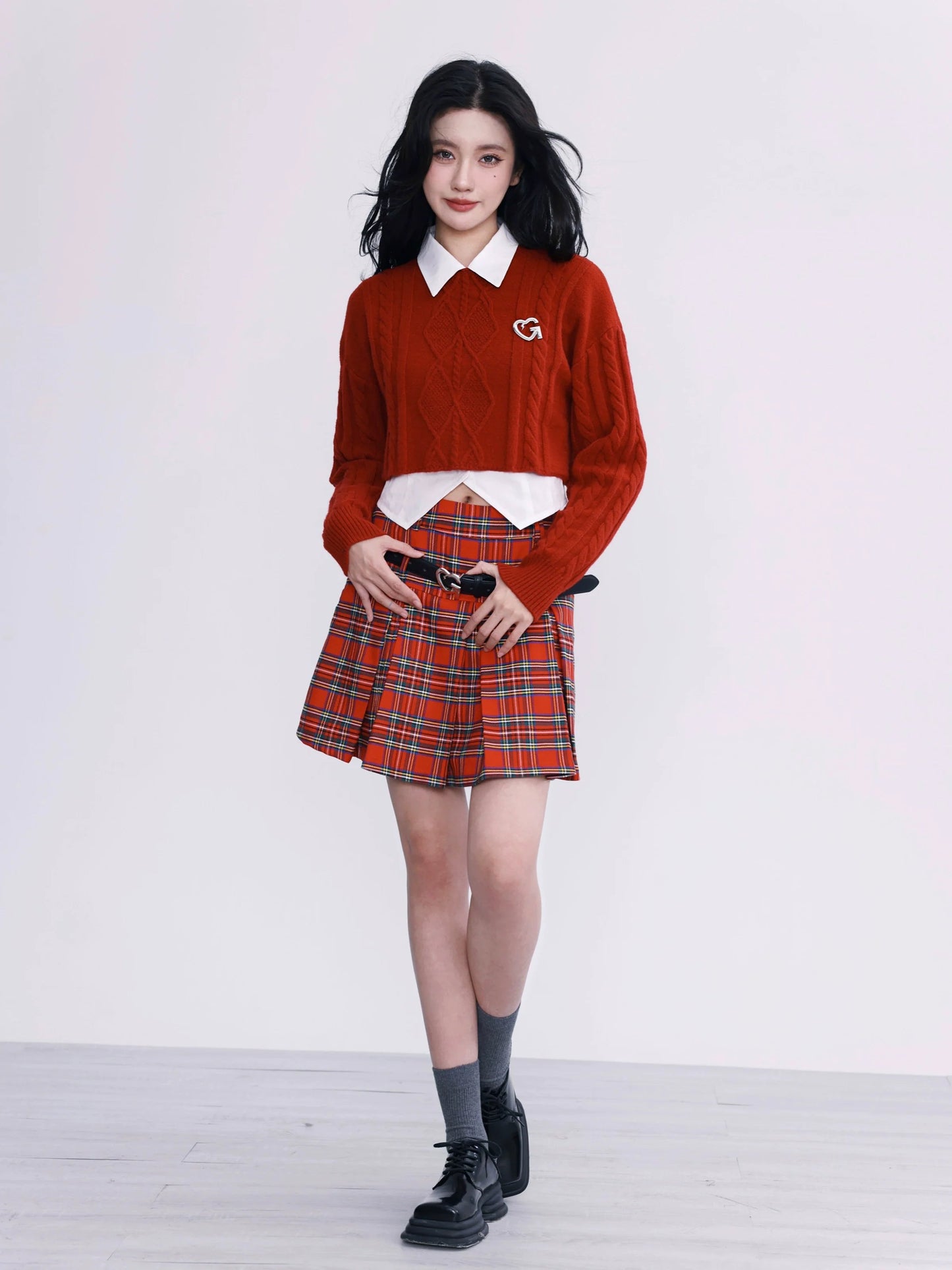 Cg Diamond Knit Cropped Sweater