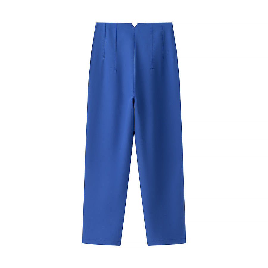 Blau