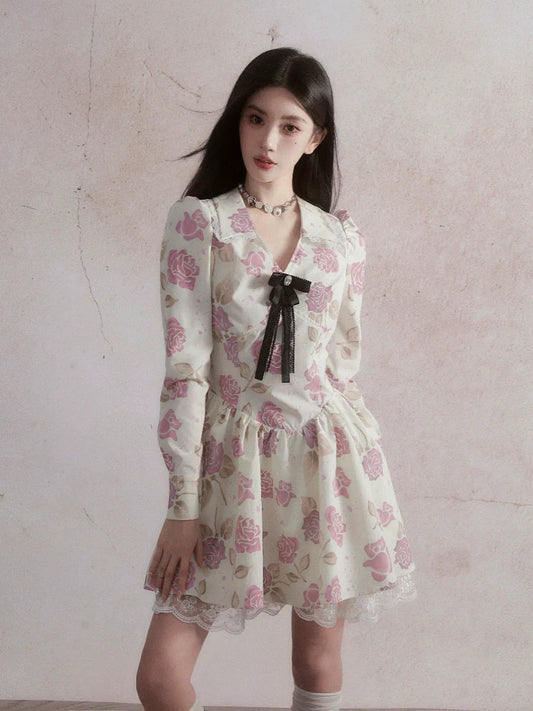 Romantic Lace-trimmed Mini Dress With Bow Detail