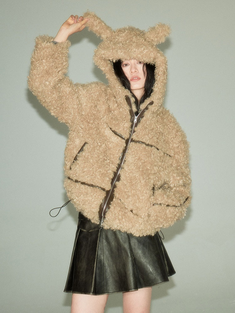 Sustainable Rabbit-eared Fur Coat