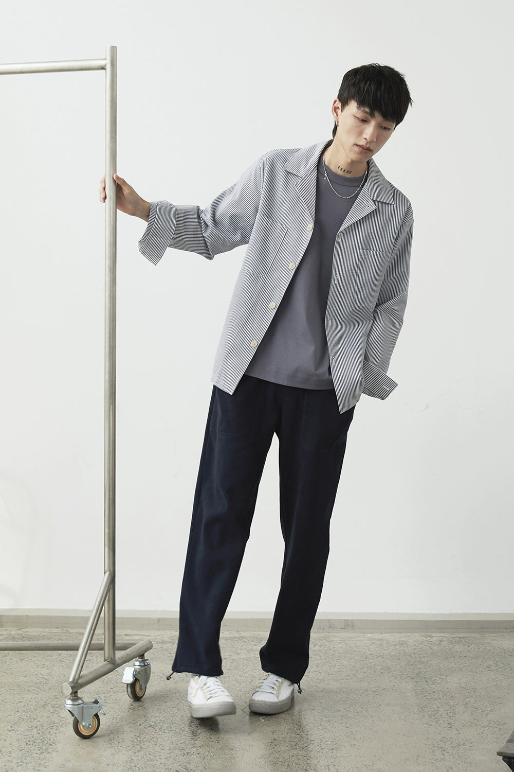 Drawstring Wide-leg Athletic Pants