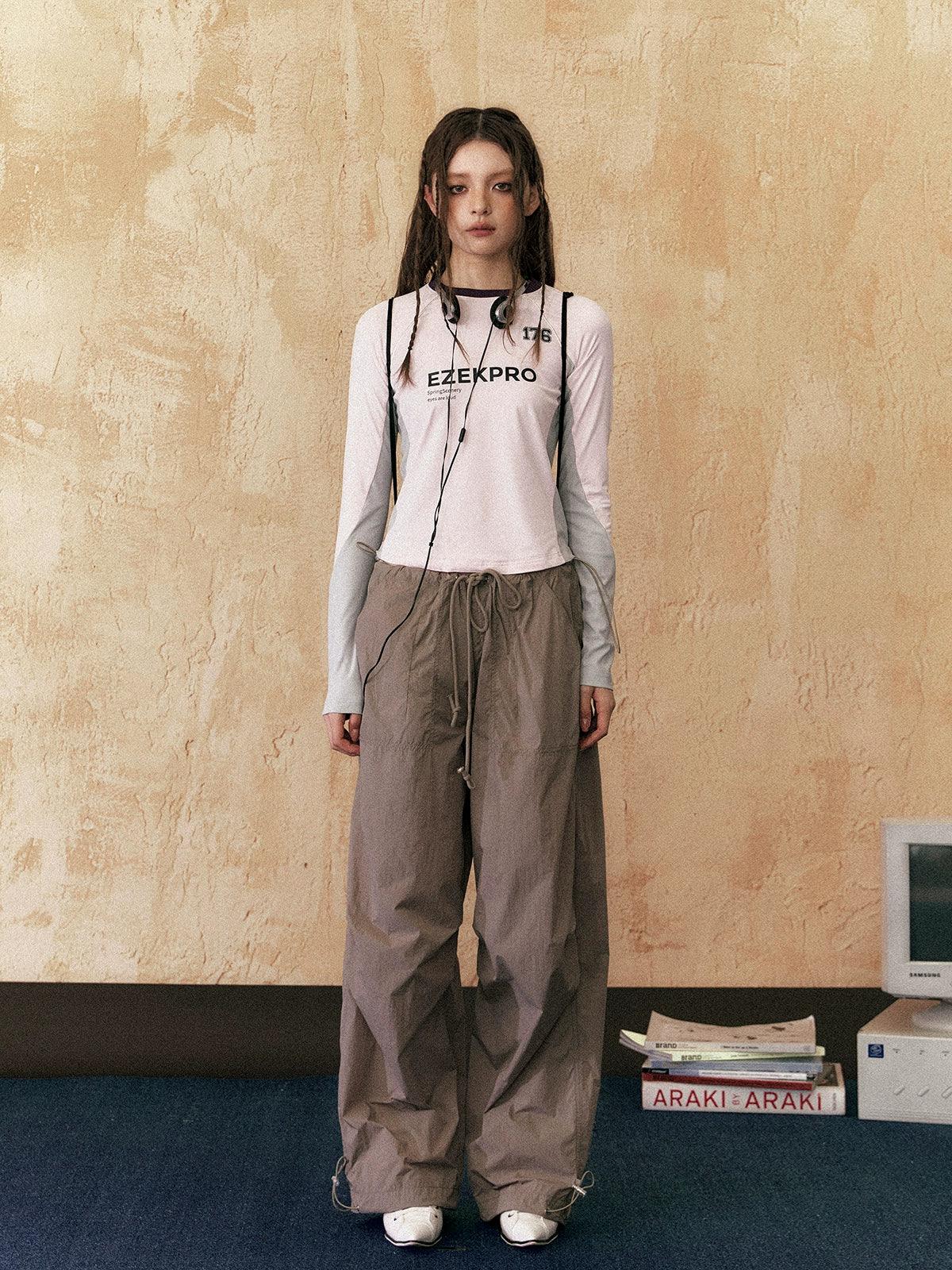 Ezek Long Sleeve Crop Top - Athletic Colorblock T-shirt With Logo Print and Ringer Neckline
