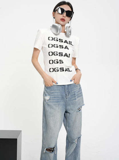 Graphic Logo Tee - Short Sleeve Crew Neck T-shirt