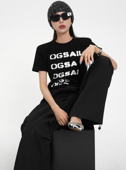 Graphic Logo Tee - Short Sleeve Crew Neck T-shirt